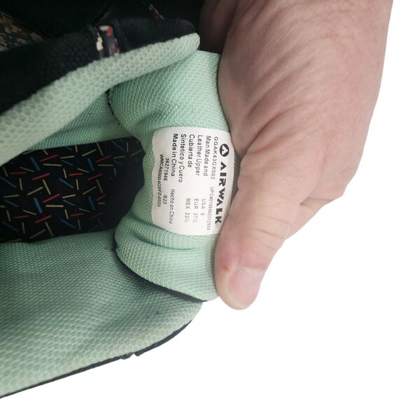 Airwalk Kids High-Top Sneakers Size 13 Black & Green With Floral Details - Picture 7 of 7